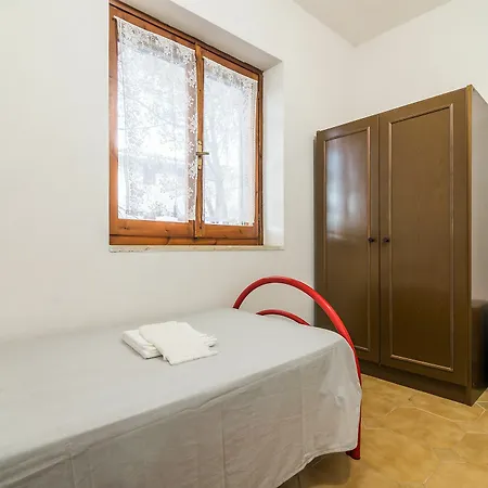 Apartment Il Pineto 2 *